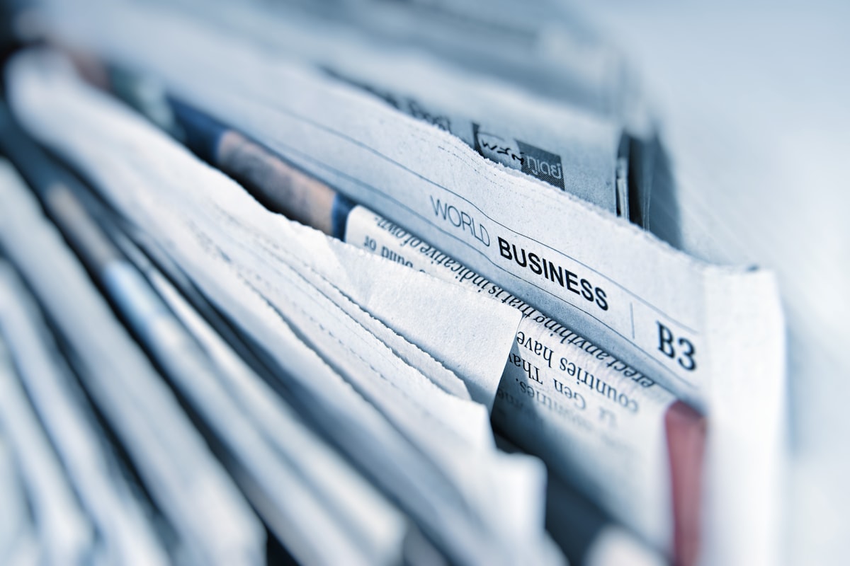 Kiểm soát môi trường nhà thông minh AnGiaLife — cảm biến chất lượng không khí, độ ẩm